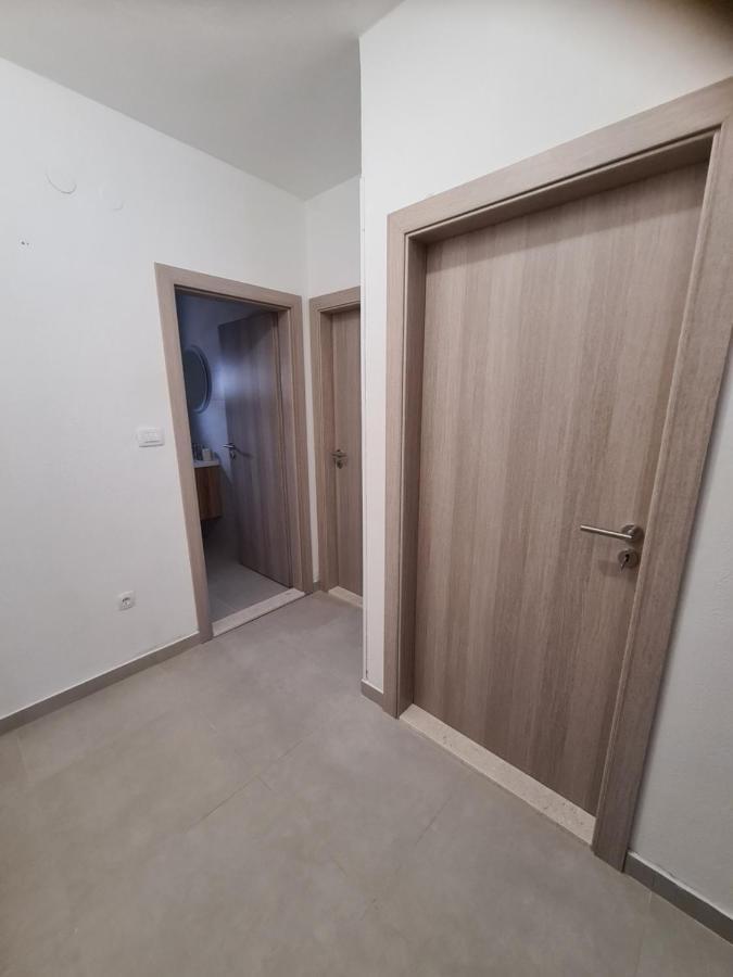 Apartmani Ivana Kastela Exterior photo